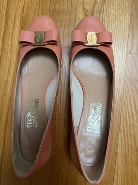 Salvatore Ferragamo Coral Patent Leather Vara Bow Flats